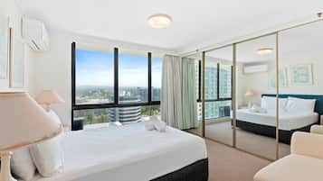 2 Bedroom Mid Ocean View | 2 bedrooms, individually decorated, individually furnished