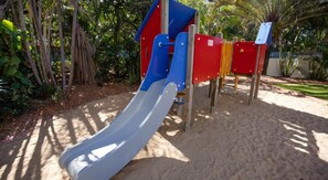 Children’s play area – outdoor