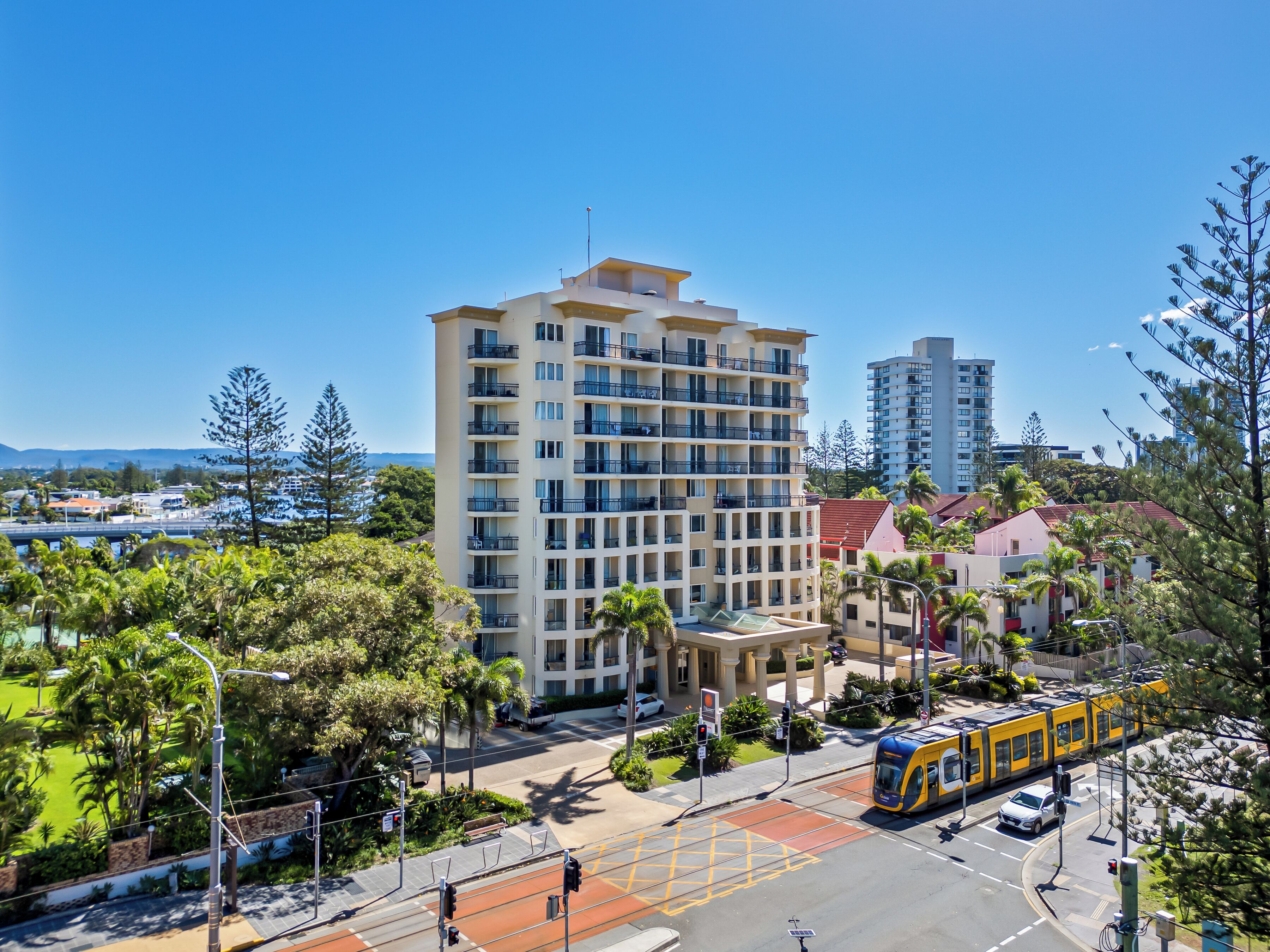 Fachada de la propiedad