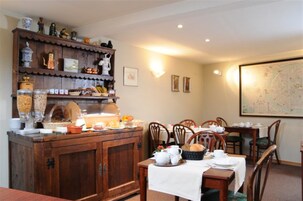 Desayuno continental incluido todos los días 