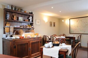 Petit déjeuner continental compris tous les jours