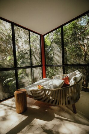 Premium bedding, minibar, in-room safe, individually furnished