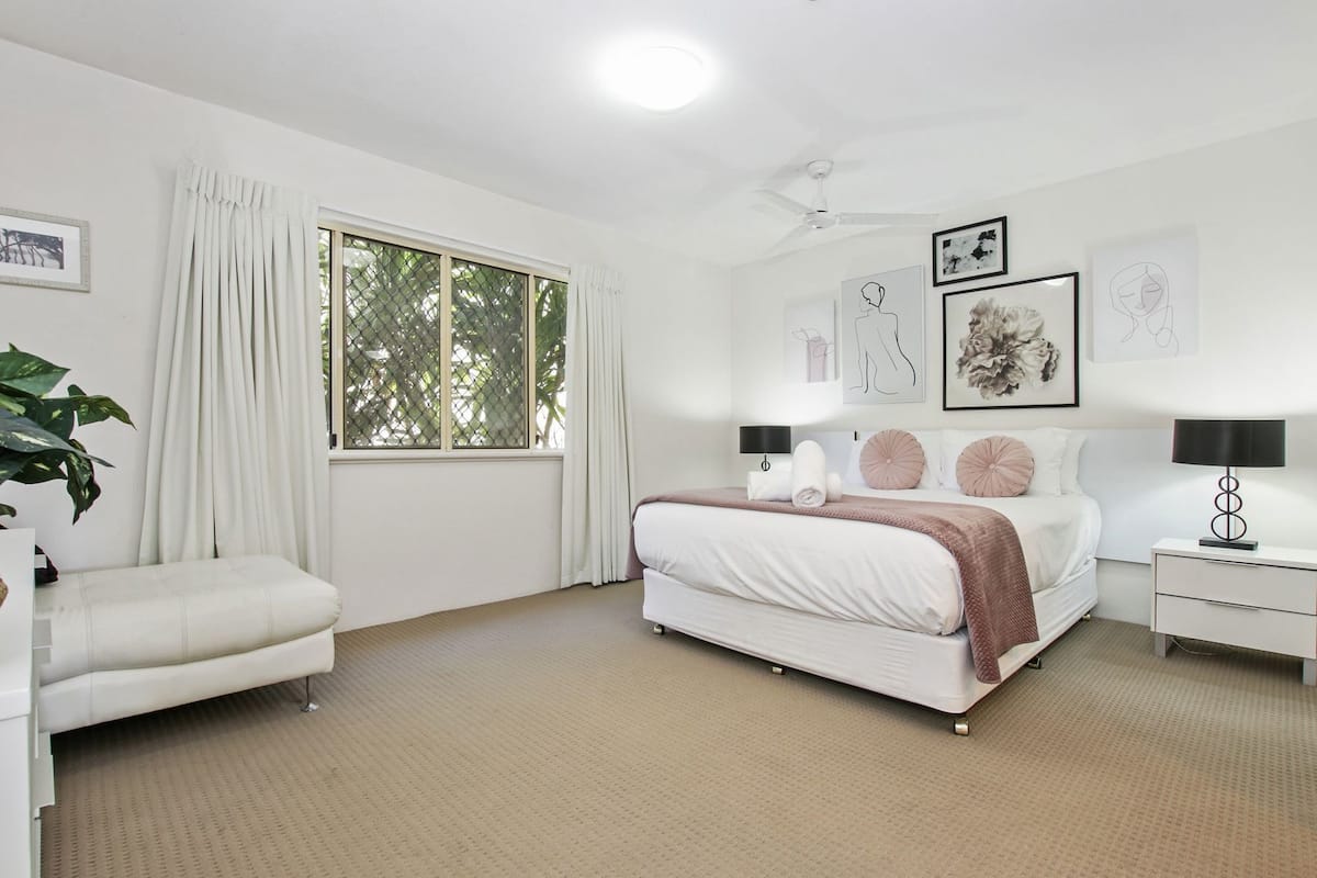 Pillowtop beds, individually decorated, individually furnished