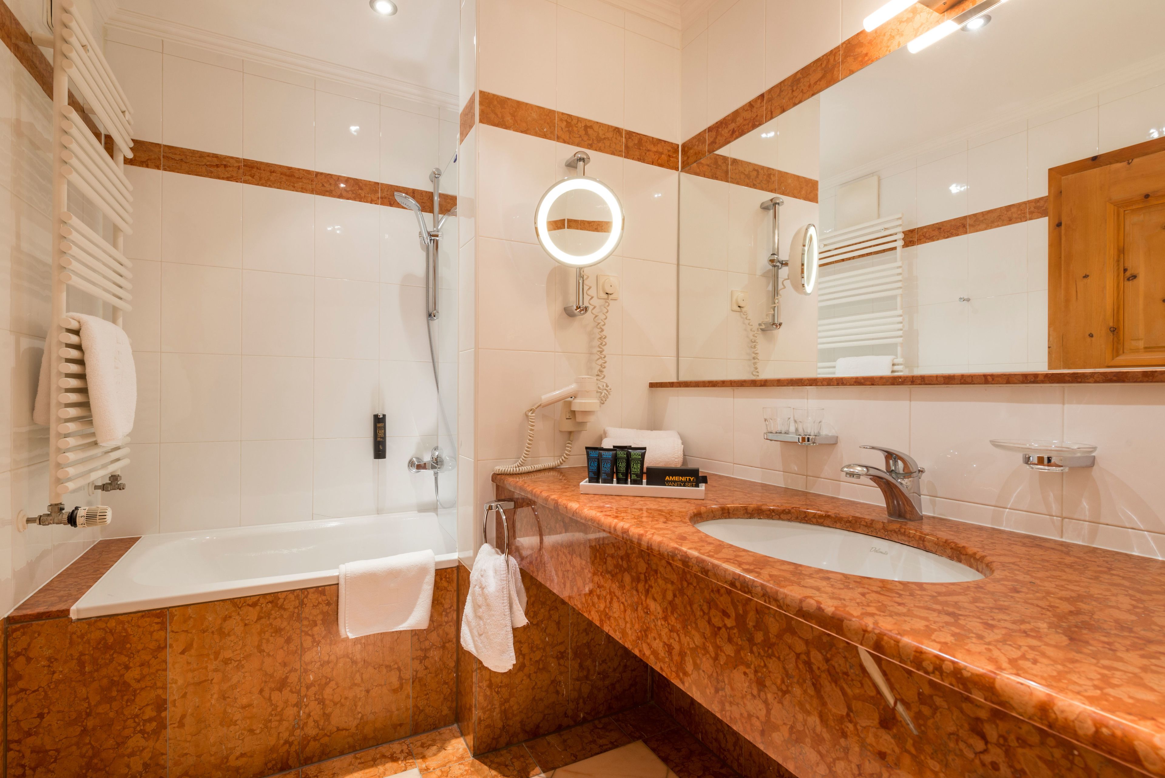 junior suite, balcony (valentina) | bathroom | free toiletries, hair dryer, bathrobes, slippers