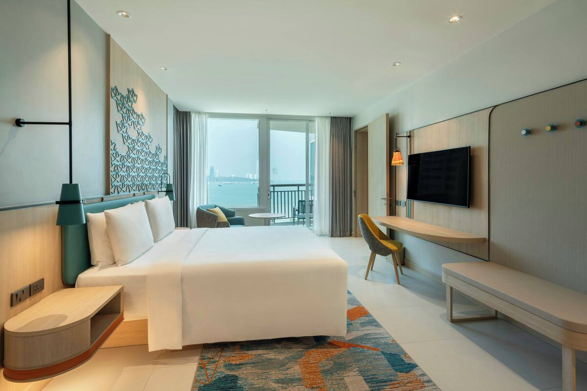 In-room safe, desk, laptop workspace, blackout curtains