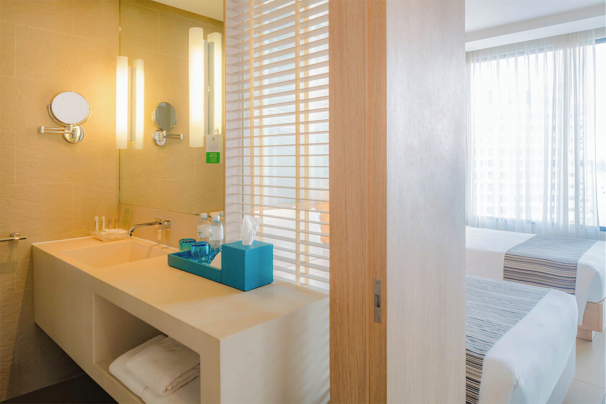 Free toiletries, hair dryer, bathrobes, slippers