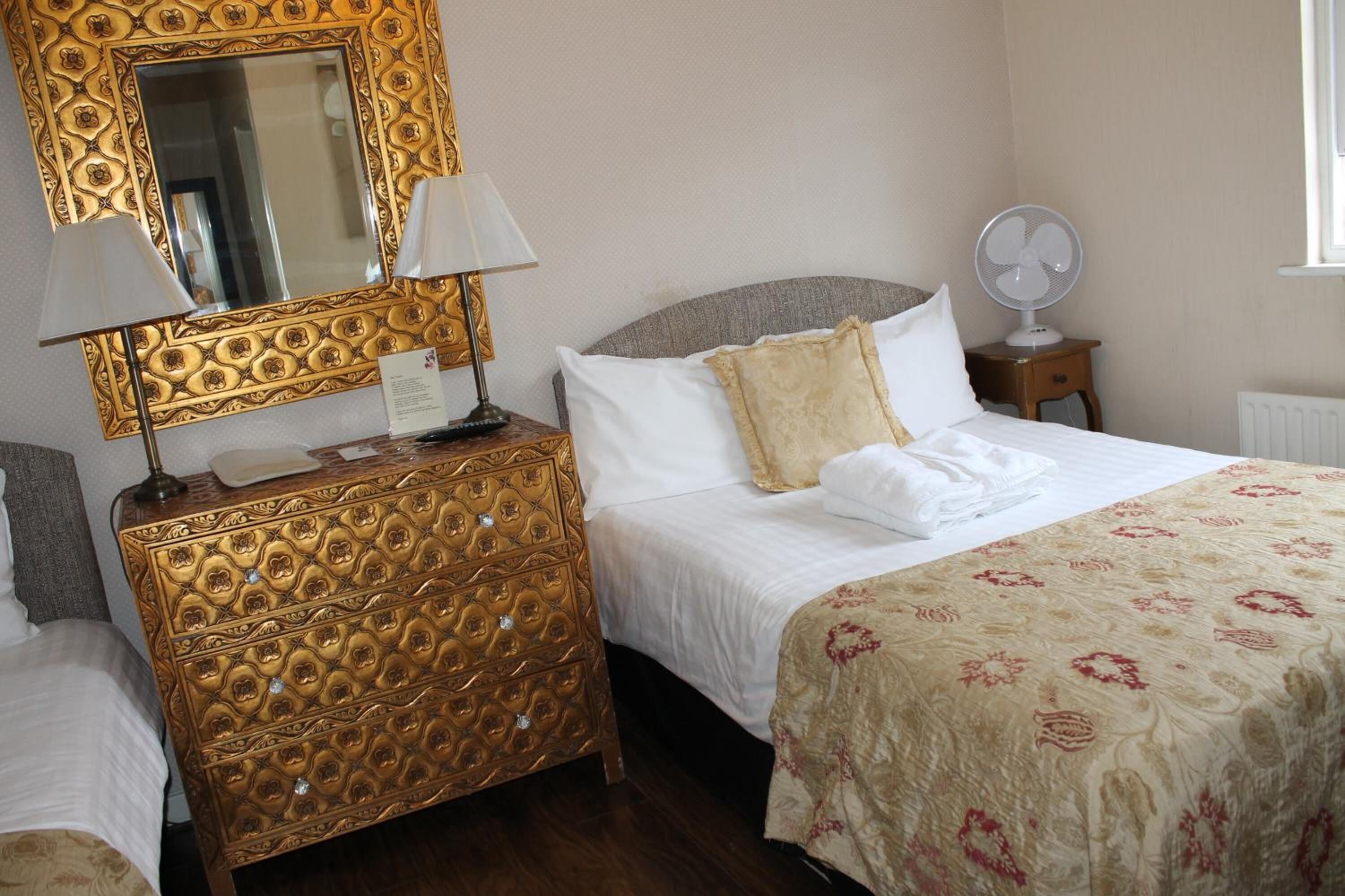 Photo - The Wimbledon Hotel