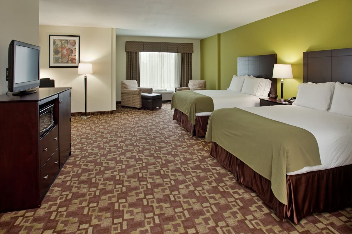 Standard Room, 2 Queen Beds (Extra Floor Space) | Premium bedding, pillow-top beds, in-room safe, desk
