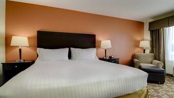 Premium bedding, pillowtop beds, in-room safe, desk