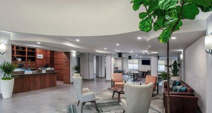 Four Points by Sheraton Fort Lauderdale Airport - Dania Beach