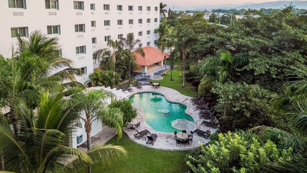 Exterior - Comfort Inn Puerto Vallarta Golfside & Marina (Puerto Vallarta)