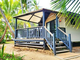 Cabin, 1 Bedroom, Ocean View | Cribs/infant beds, bed sheets