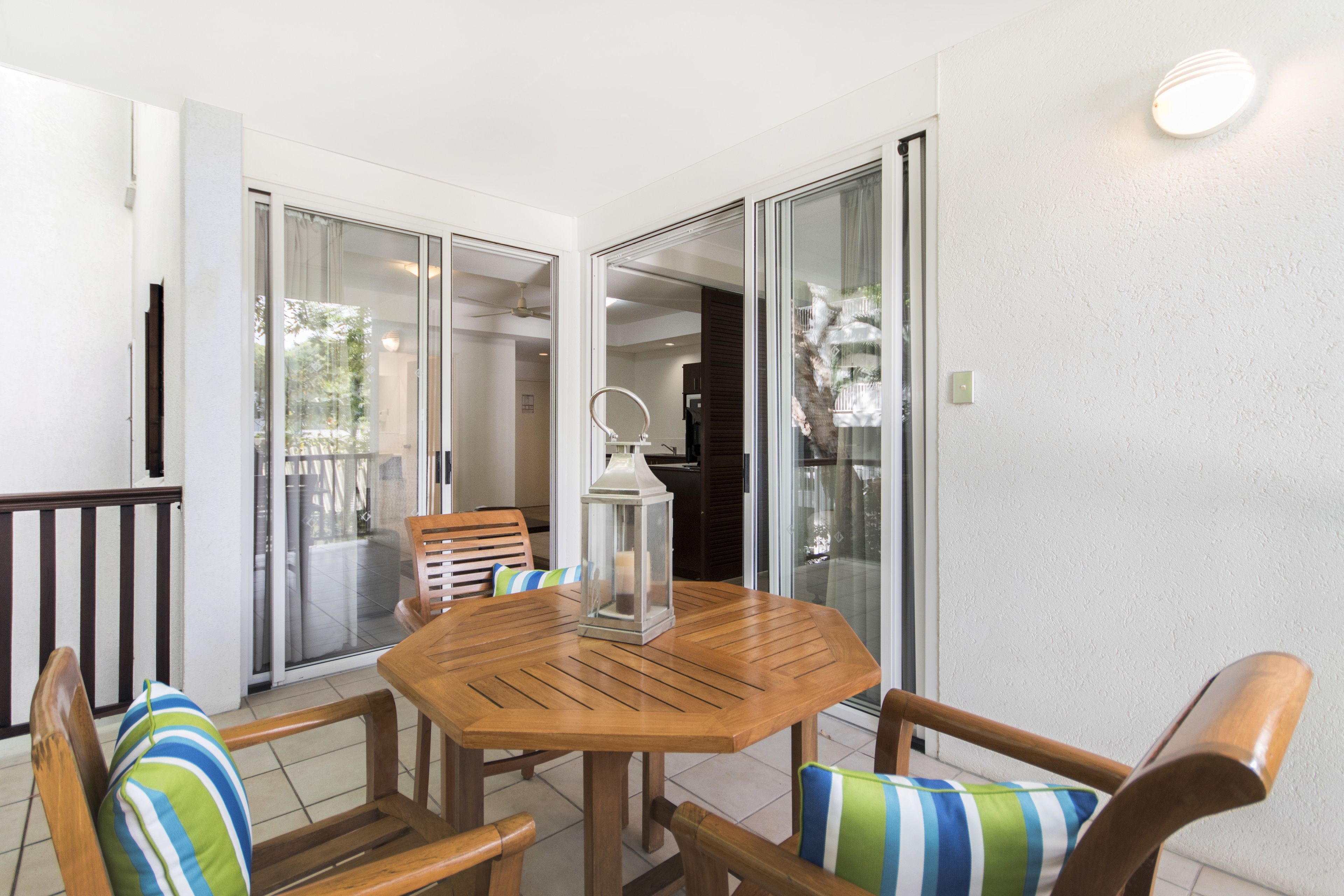 The Reef Retreat — image 6