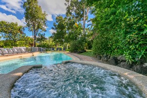 2 outdoor pools, pool umbrellas, pool loungers