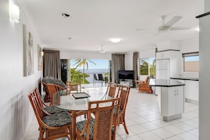 Televisión LCD, reproductor de DVD