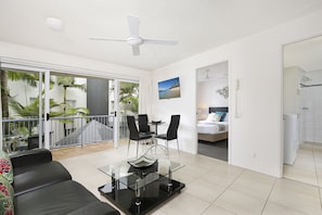 Superior One Bedroom Apartment - Beachside Mooloolaba (Mooloolaba)