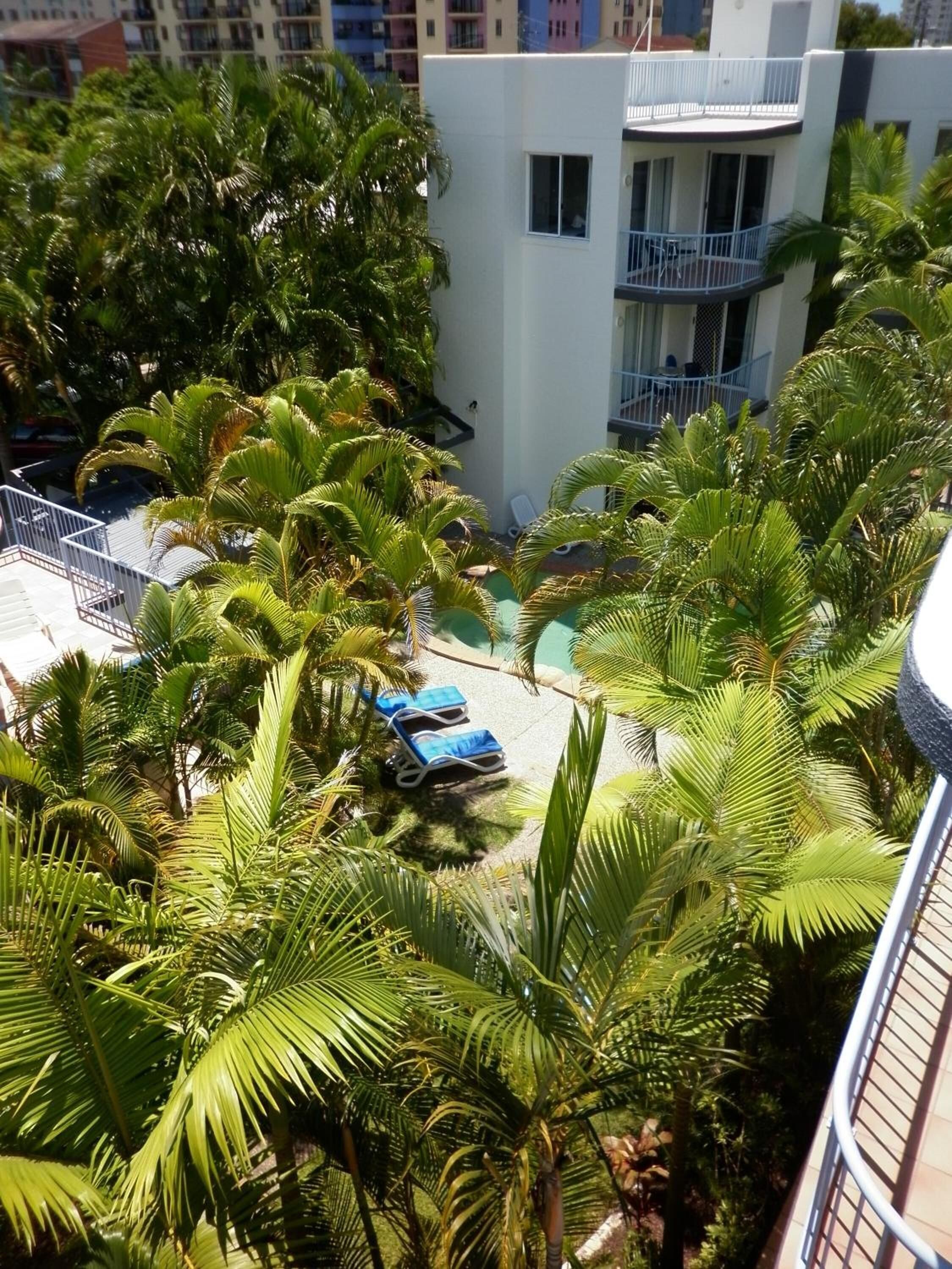 Beachside Mooloolaba — image 6