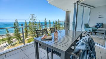 Two Bedroom Suite with Ocean View | Terrace/patio