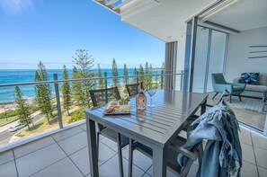Two Bedroom Suite with Ocean View | Terrace/patio