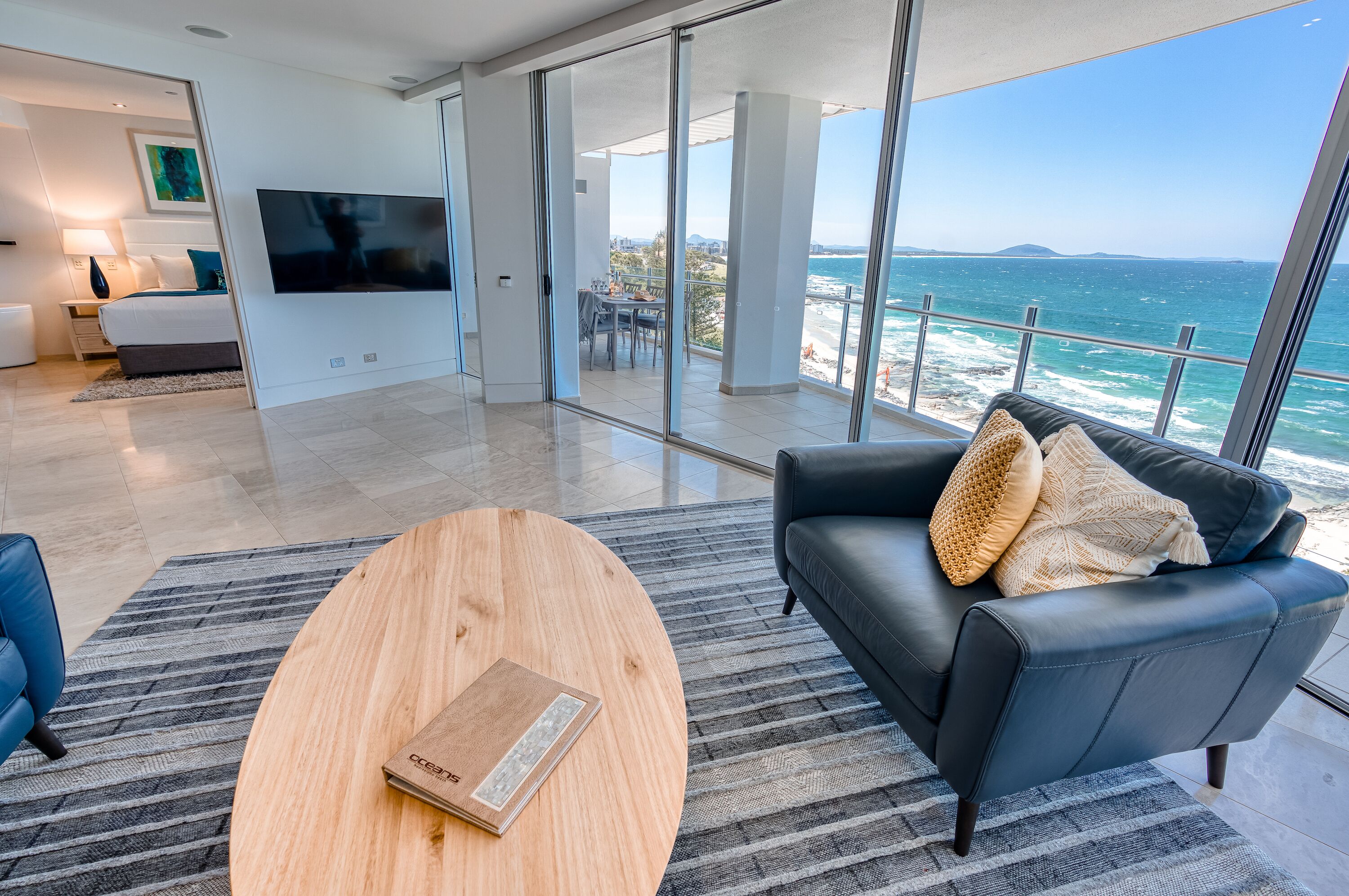Three Bedroom Superior with Ocean Views | Living area