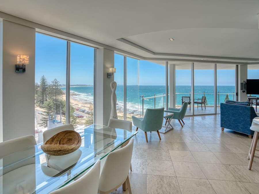 Televisión 50 pulgadas con canales de televisión vía satélite