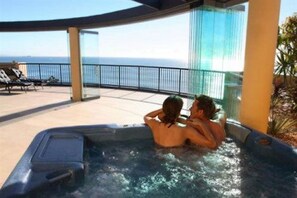 Spa - Peninsular Beachfront Resort (Mooloolaba)