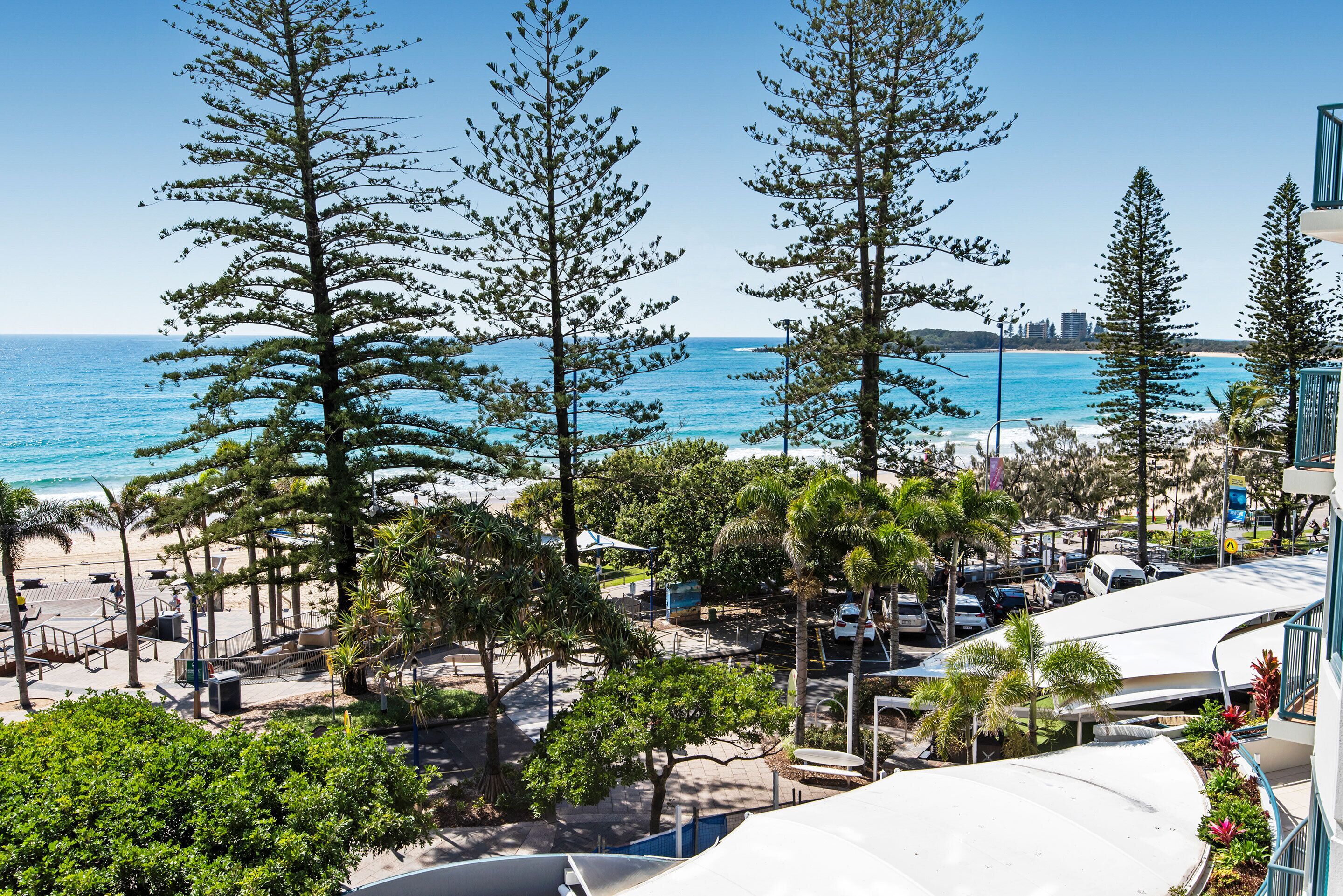Peninsular Beachfront Resort — image 17
