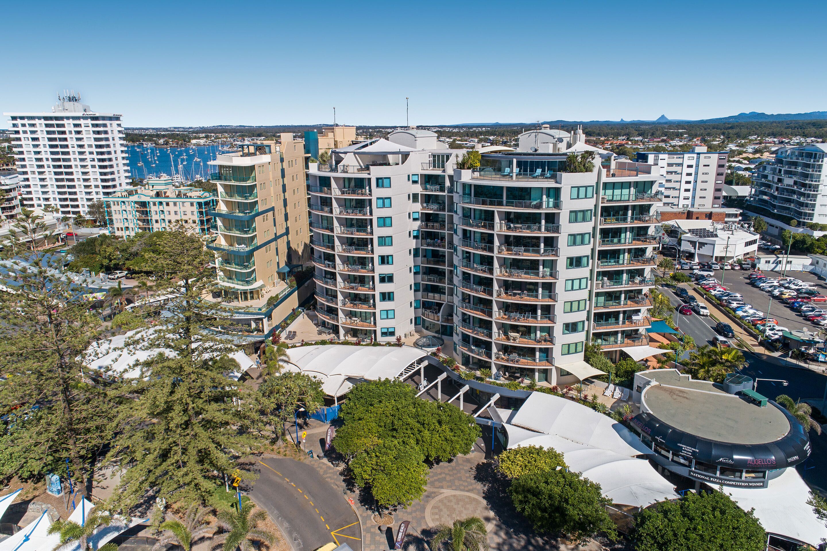 Peninsular Beachfront Resort — image 21