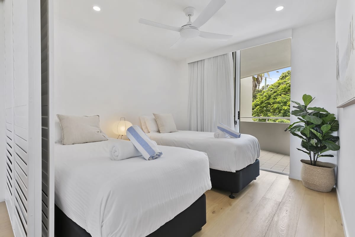 Appartamento (3 Bedroom Superior Penthouse) | Ferro/asse da stiro, Wi-Fi gratuito, lenzuola
