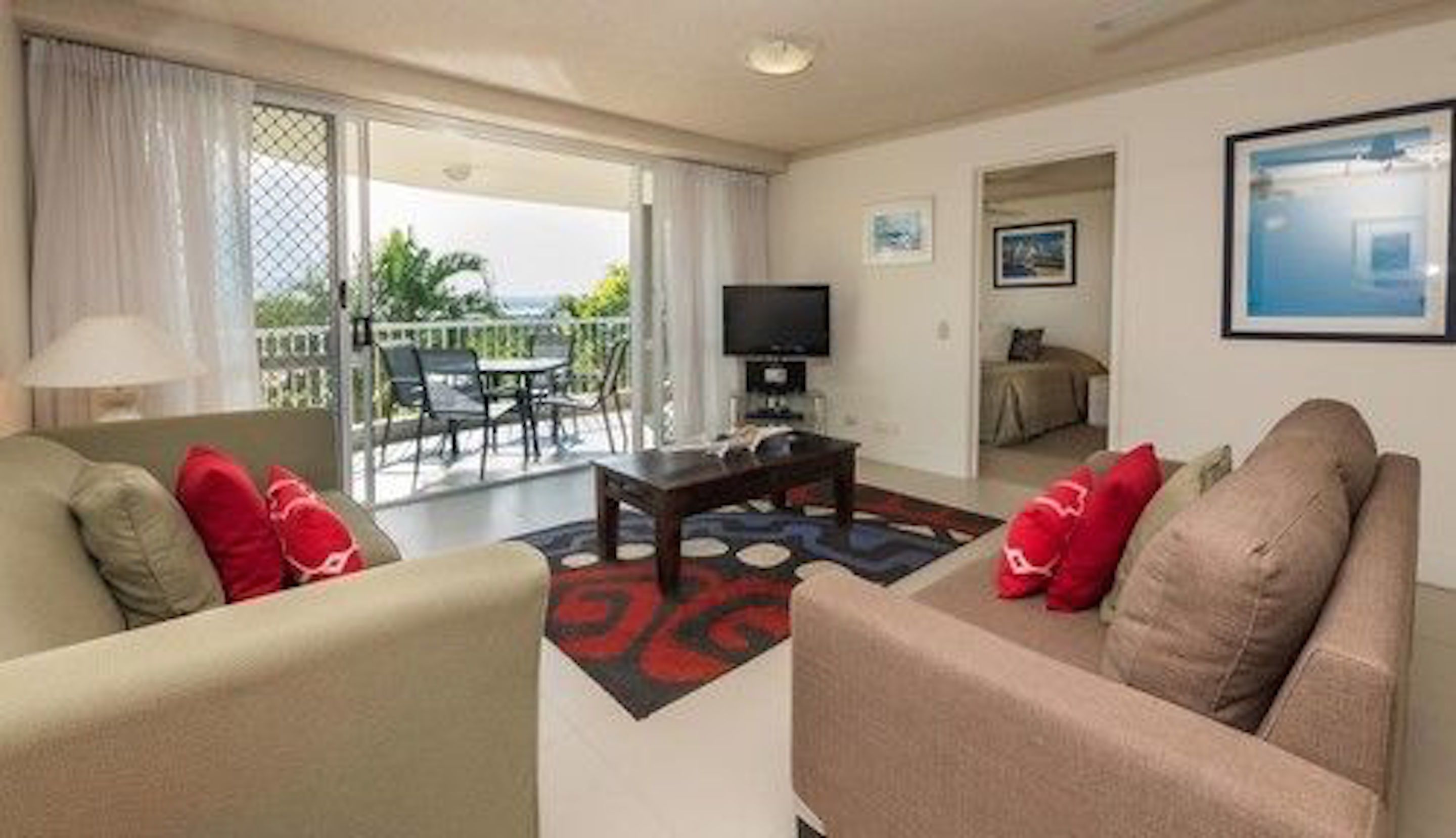 Noosa Hill Resort — image 17