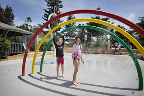 Children’s play area – outdoor