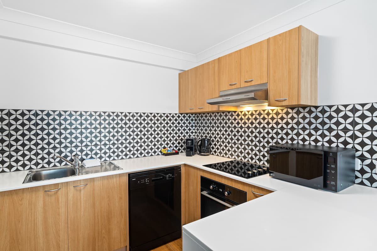 suite | private kitchen | electric kettle