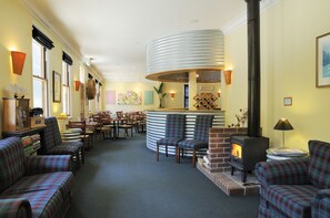 Déjeuner et souper servis sur place