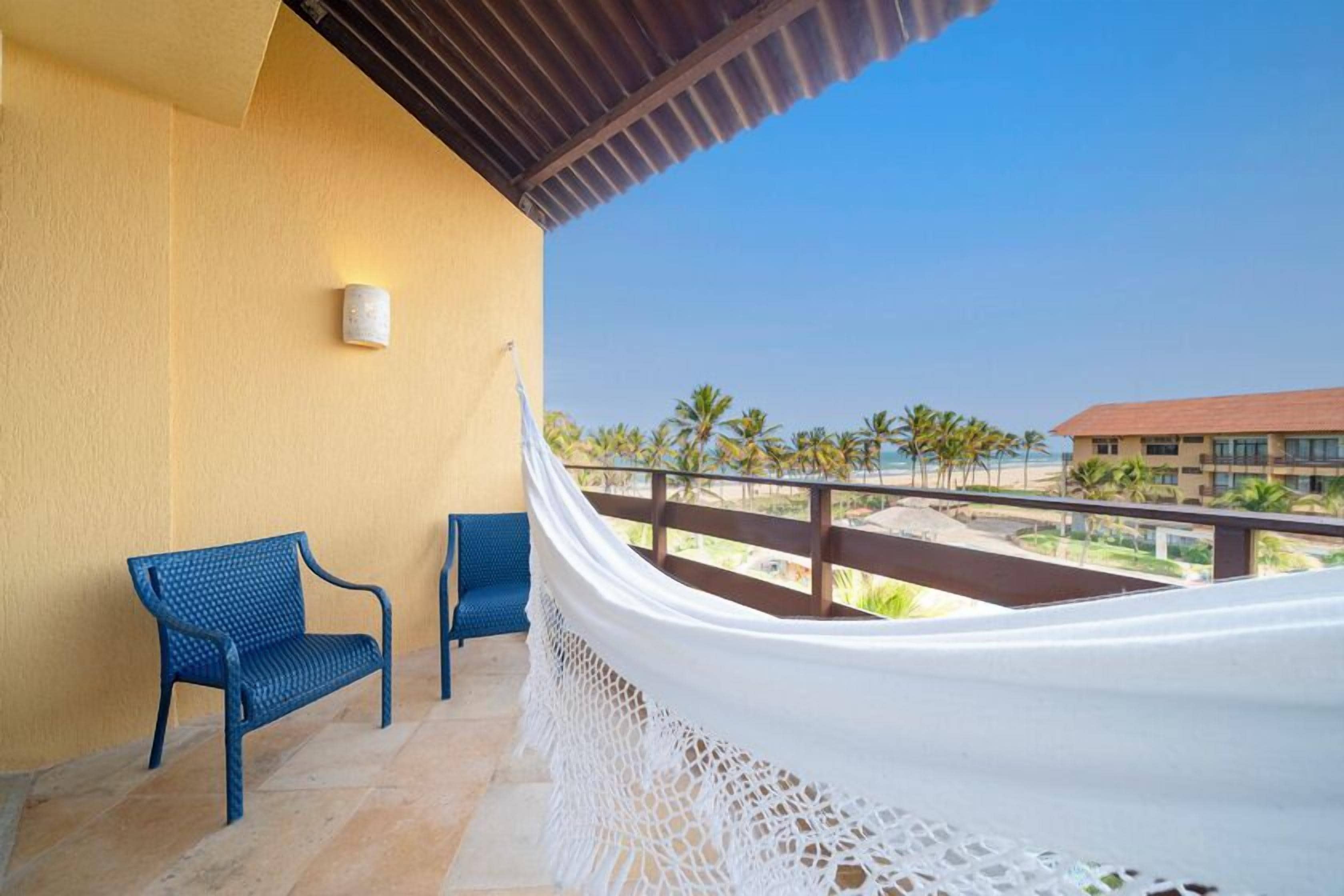 junior room, mobility accessible | lanai