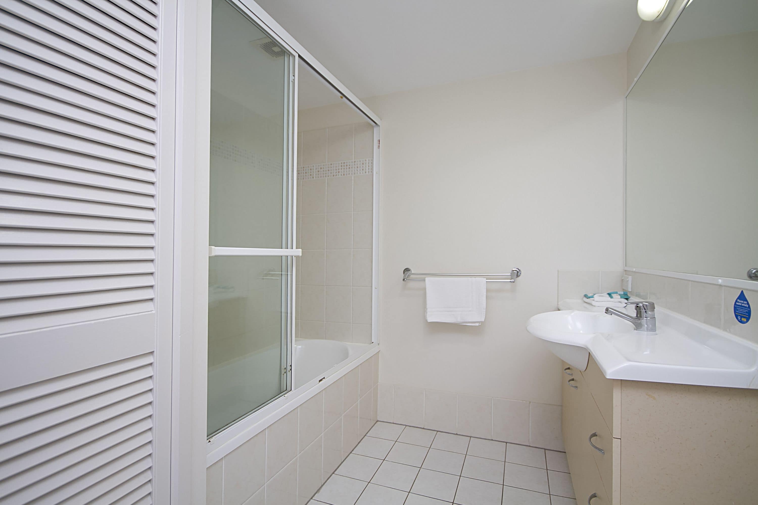 Golden Riviera Beach Resort — image 17