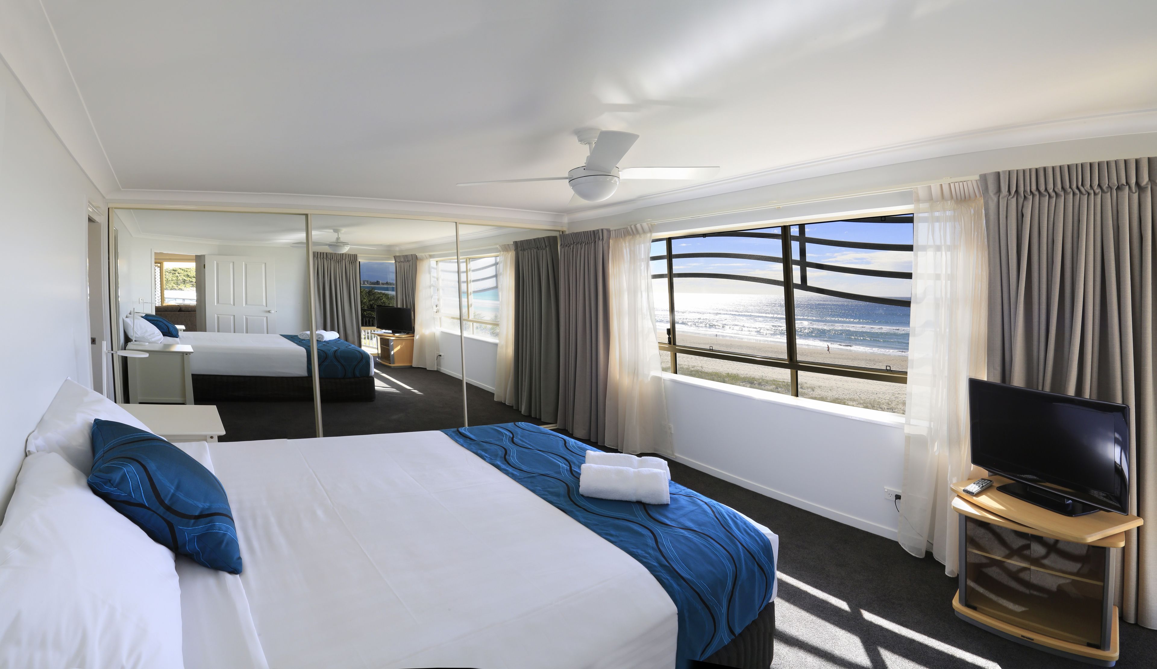 Golden Riviera Beach Resort — image 24