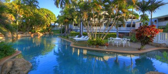 Sovereign Resort Hotel