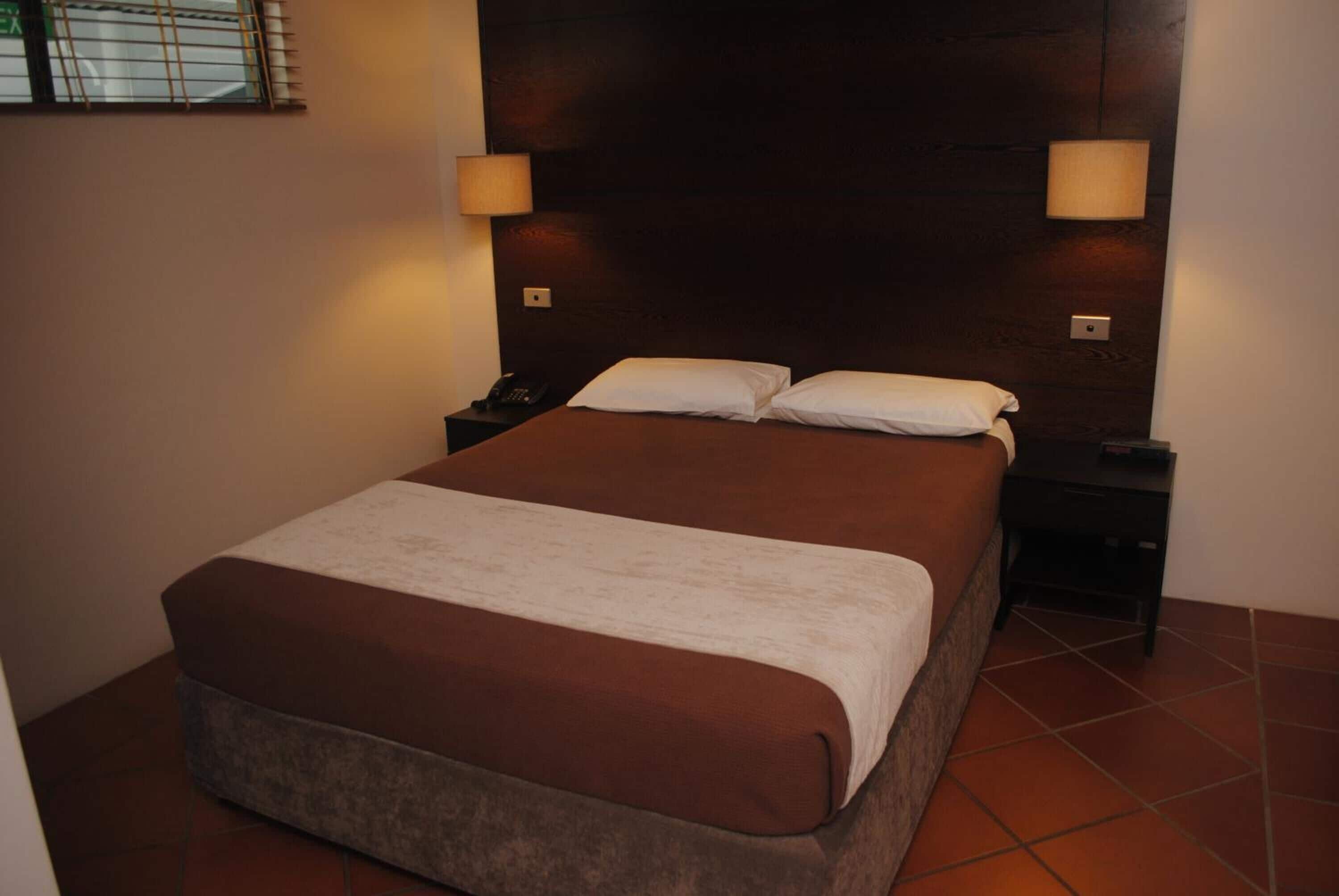 1 bedroom, minibar, iron/ironing board, free wifi