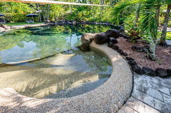 Outdoor pool, pool loungers