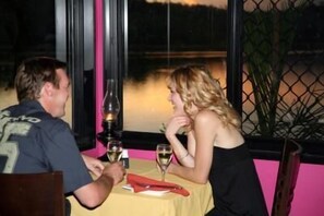 Couples’ dining