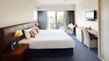 In-room safe, iron/ironing board, free WiFi, bed sheets