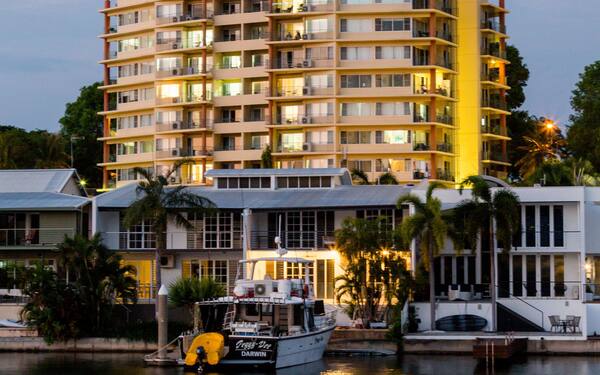 Cullen Bay Resort