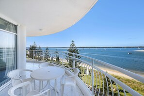 2 Bedroom Waterfacing Spa | Balcony