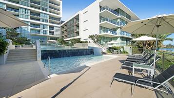 Alberca al aire libre