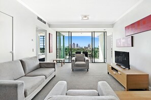 Huoneisto, 2 makuuhuonetta | Olohuone | Taulutelevisio, DVD-soitin