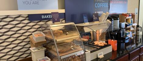 Free buffet breakfast on weekends