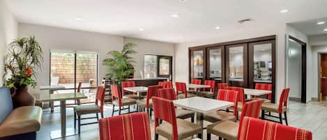 Free daily full breakfast