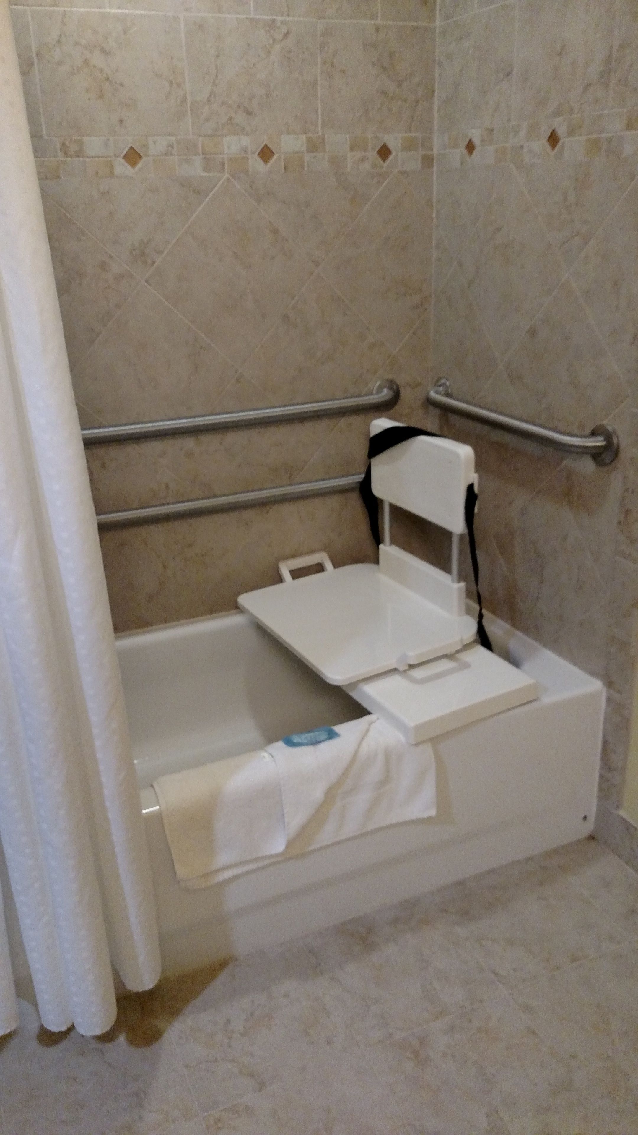 suite, 2 queen beds, accessible (mobility, accessible tub) | bathroom | free toiletries, hair dryer, towels