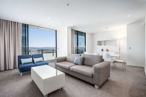Living area - The Wave Resort (Broadbeach)