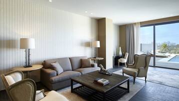 Executive-Suite, eigener Pool